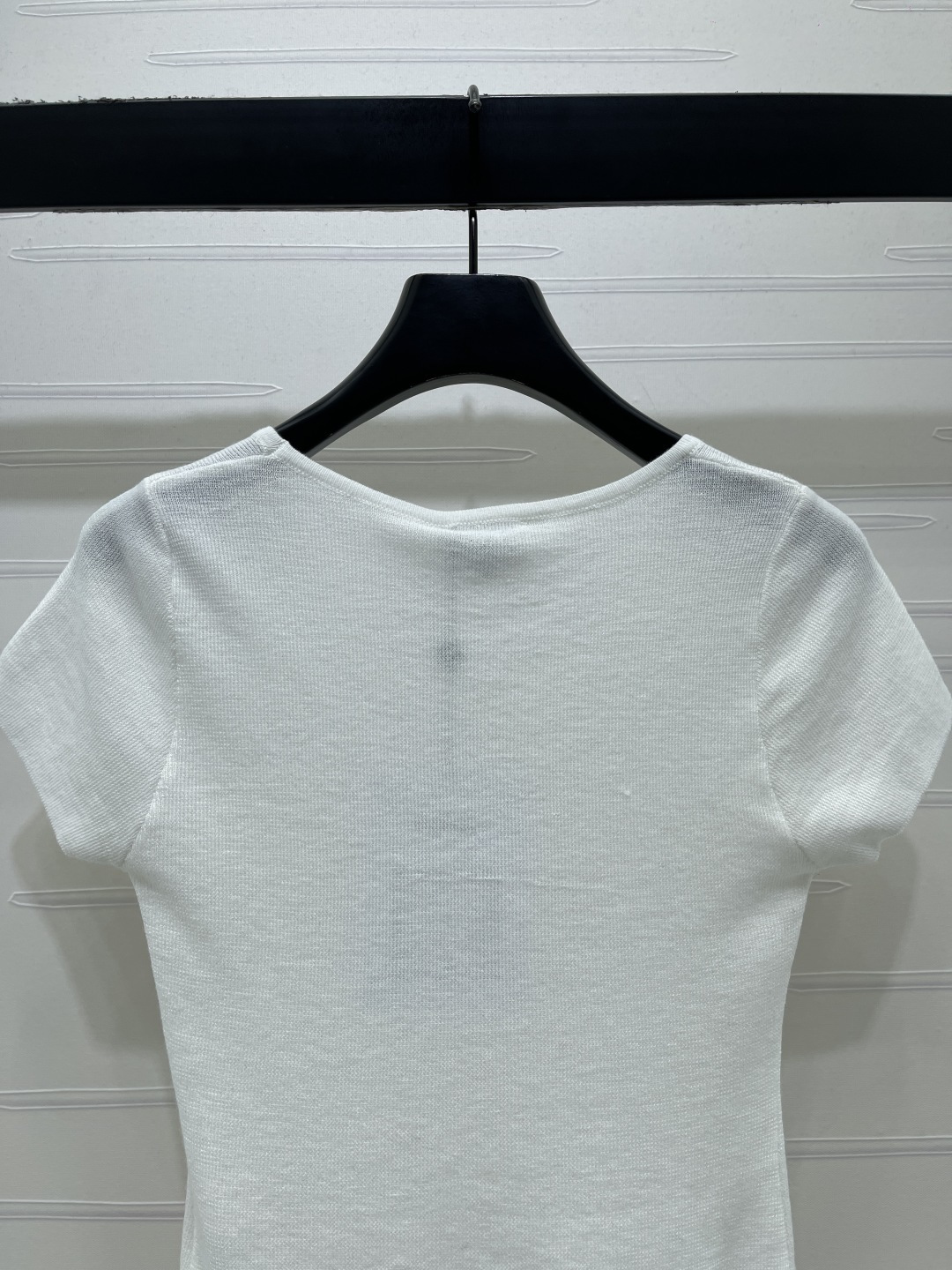 Women's short sleeves